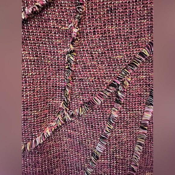 KAREN MILLEN Tweed Fringe
Dress size 4 - Picture 3 of 7